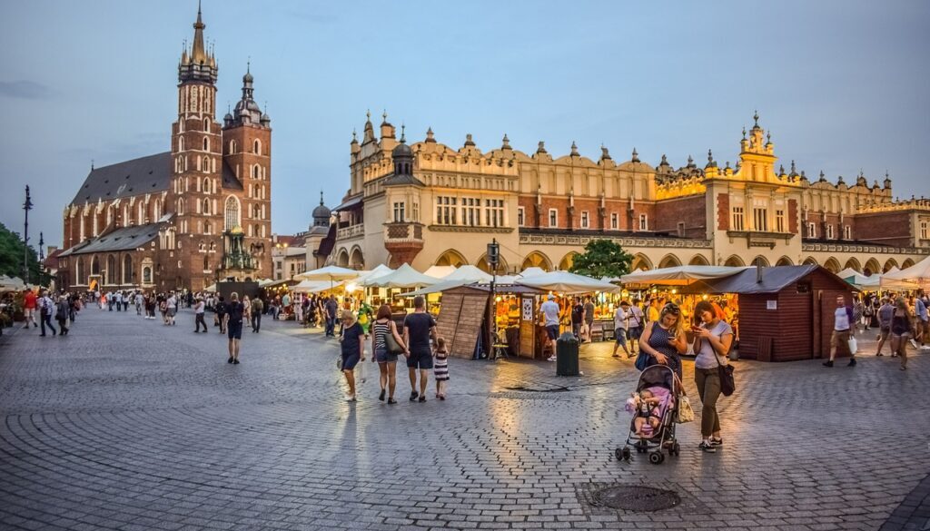 krakow town square city 4439925